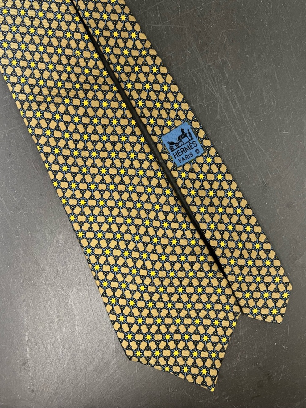 HERMES Yellow Geometric Silk Tie
